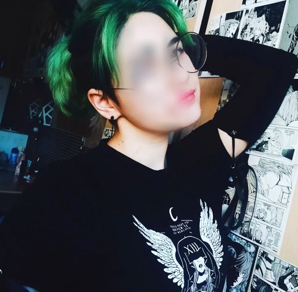 Greta, 22