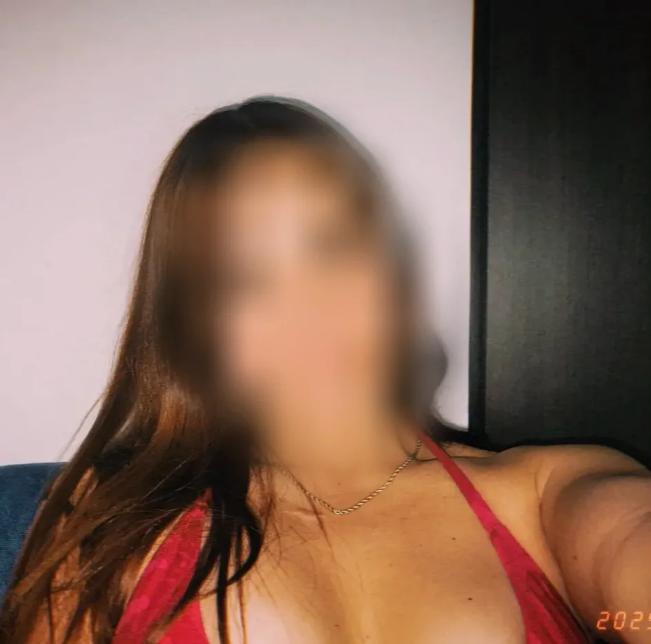 Jeanette, 26