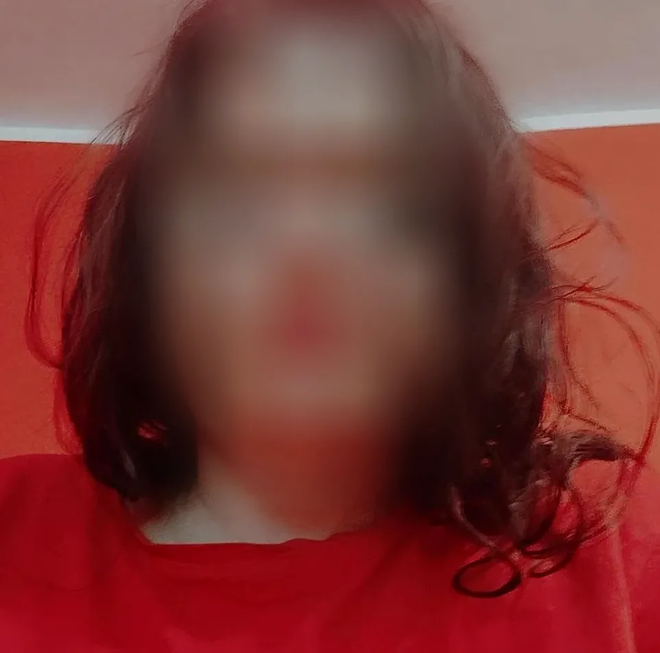 Michelle, 37
