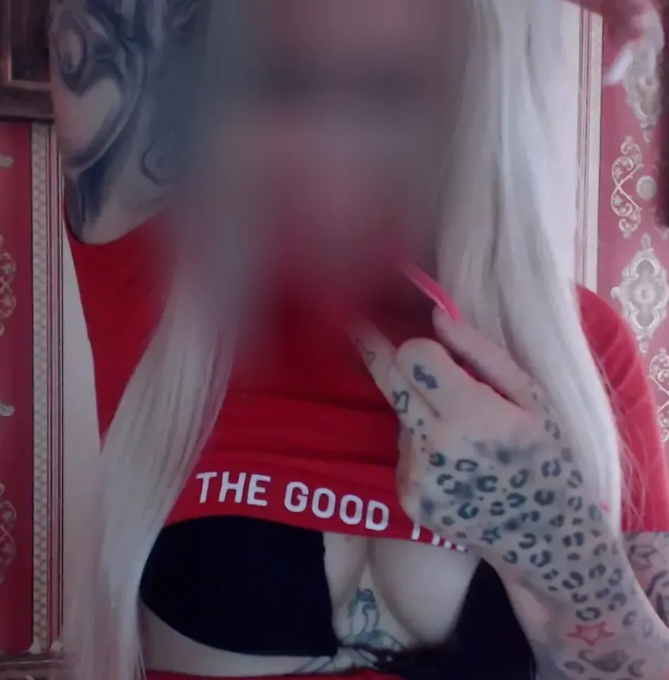 Stella, 30